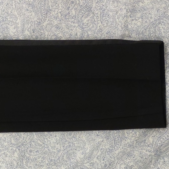 Tuxedo - Picture 6 of 6